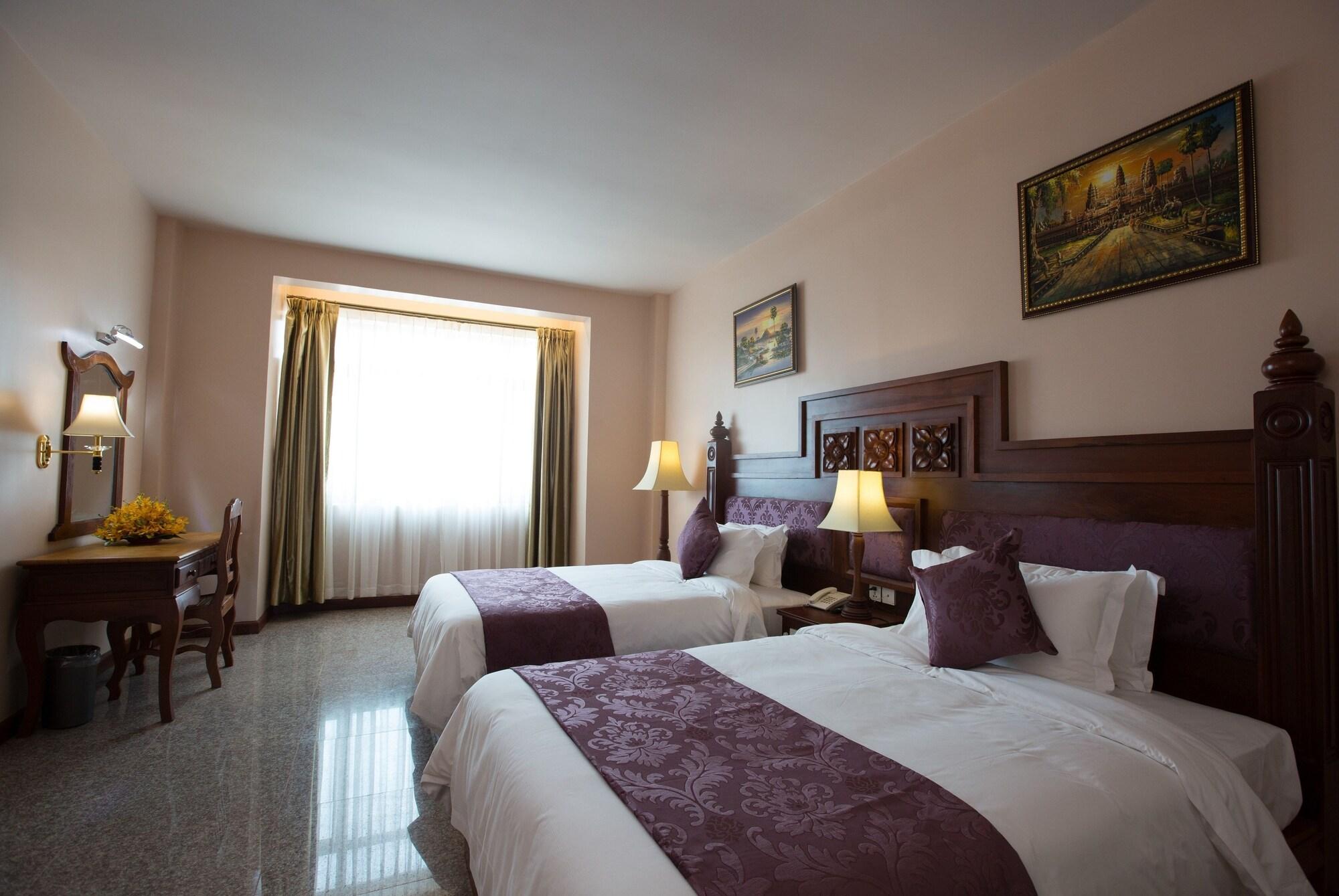 Phnom Penh Era Hotel Bagian luar foto