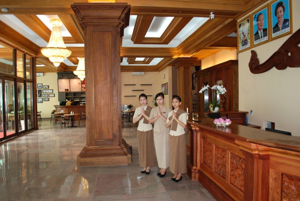 Phnom Penh Era Hotel Bagian luar foto